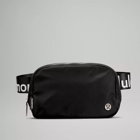lululemon athletica Handbags - NWT Lululemon Everywhere Belt Bag 1L